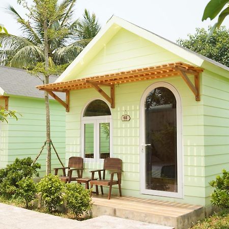 B&H Villa - Villa Has Swimming Pool Ланг Ко Екстериор снимка